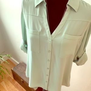 Portfolio button down top - mint